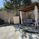 Bella 300m Dalla דירה