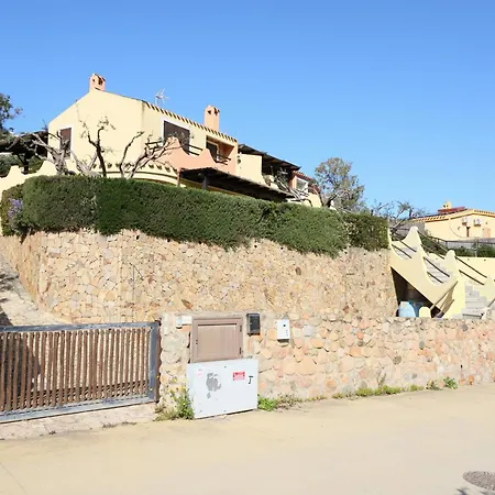 Διαμέρισμα Bella 300m Dalla *